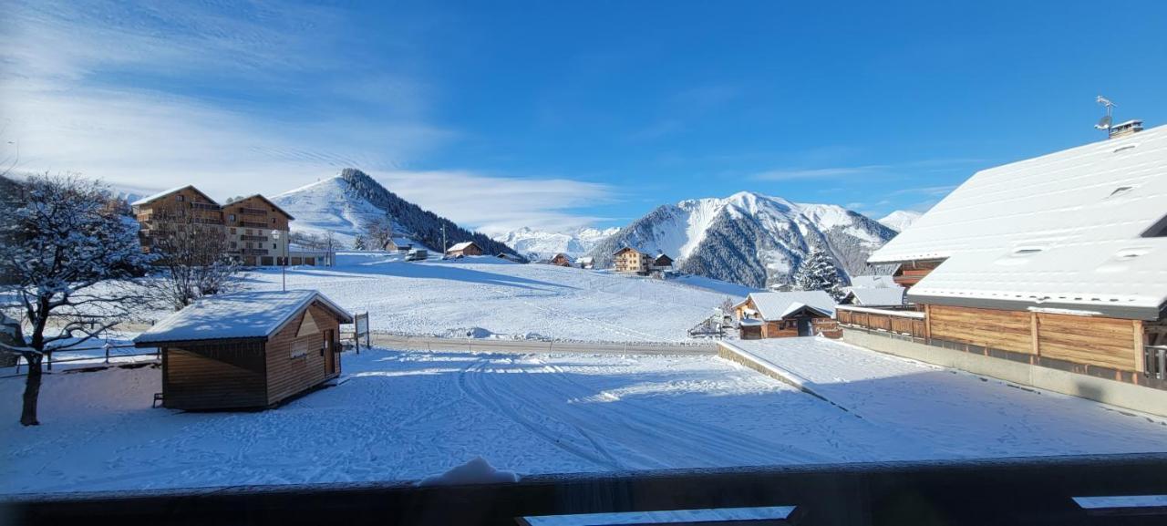 Hotel La Rua Albiez-Montrond Luaran gambar