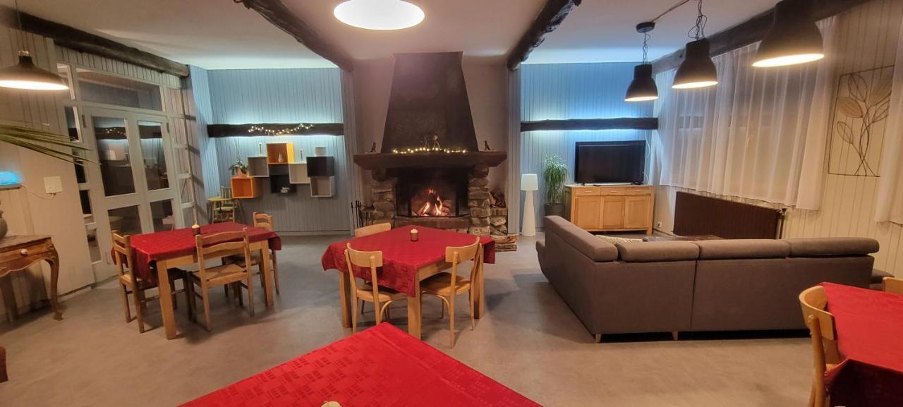 Hotel La Rua Albiez-Montrond Luaran gambar