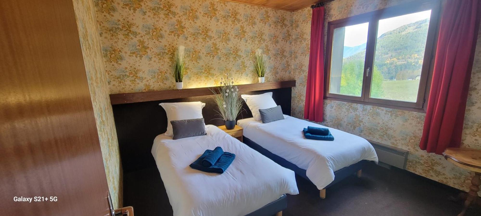 Hotel La Rua Albiez-Montrond Luaran gambar