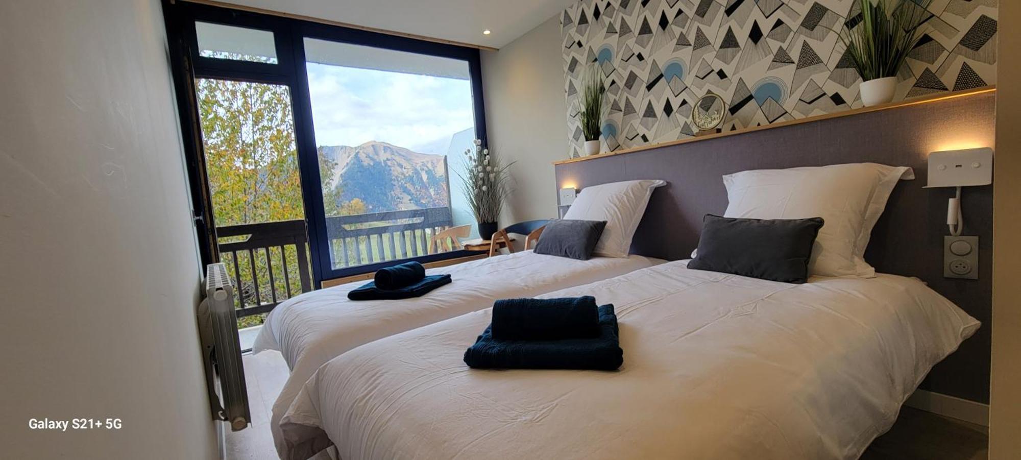 Hotel La Rua Albiez-Montrond Luaran gambar